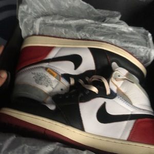 Union Jordan 1s size 9.5